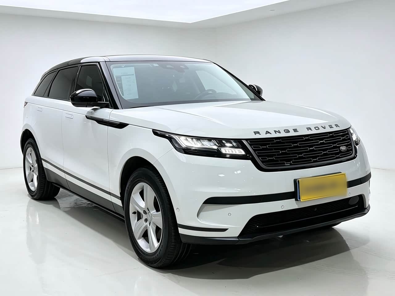 Range Rover Velar 2024 S