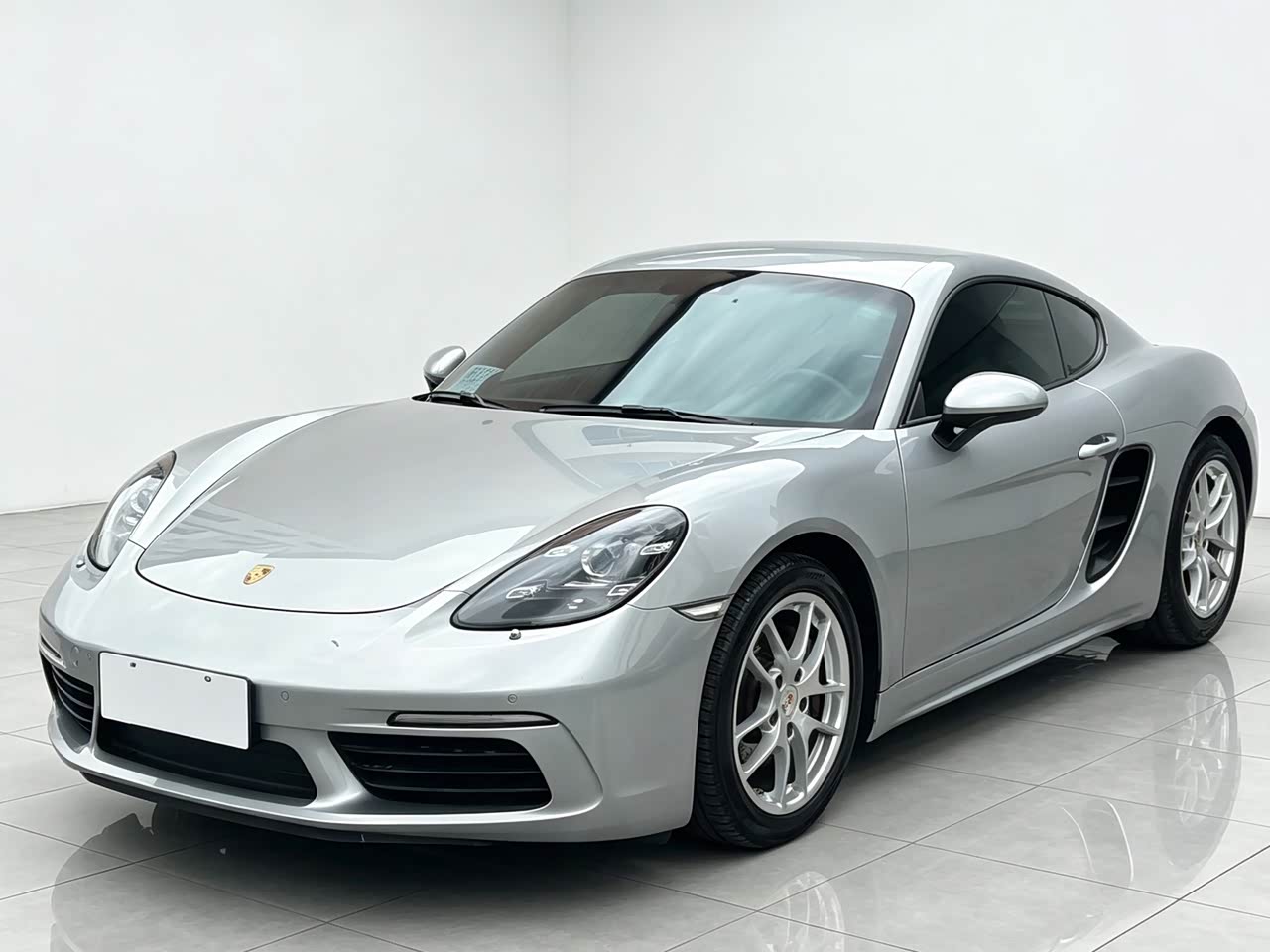 718 2018 Cayman 2.0T