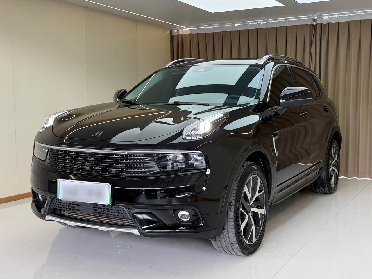 01 EM-P 2018 1.5T PHEV Pro China V
