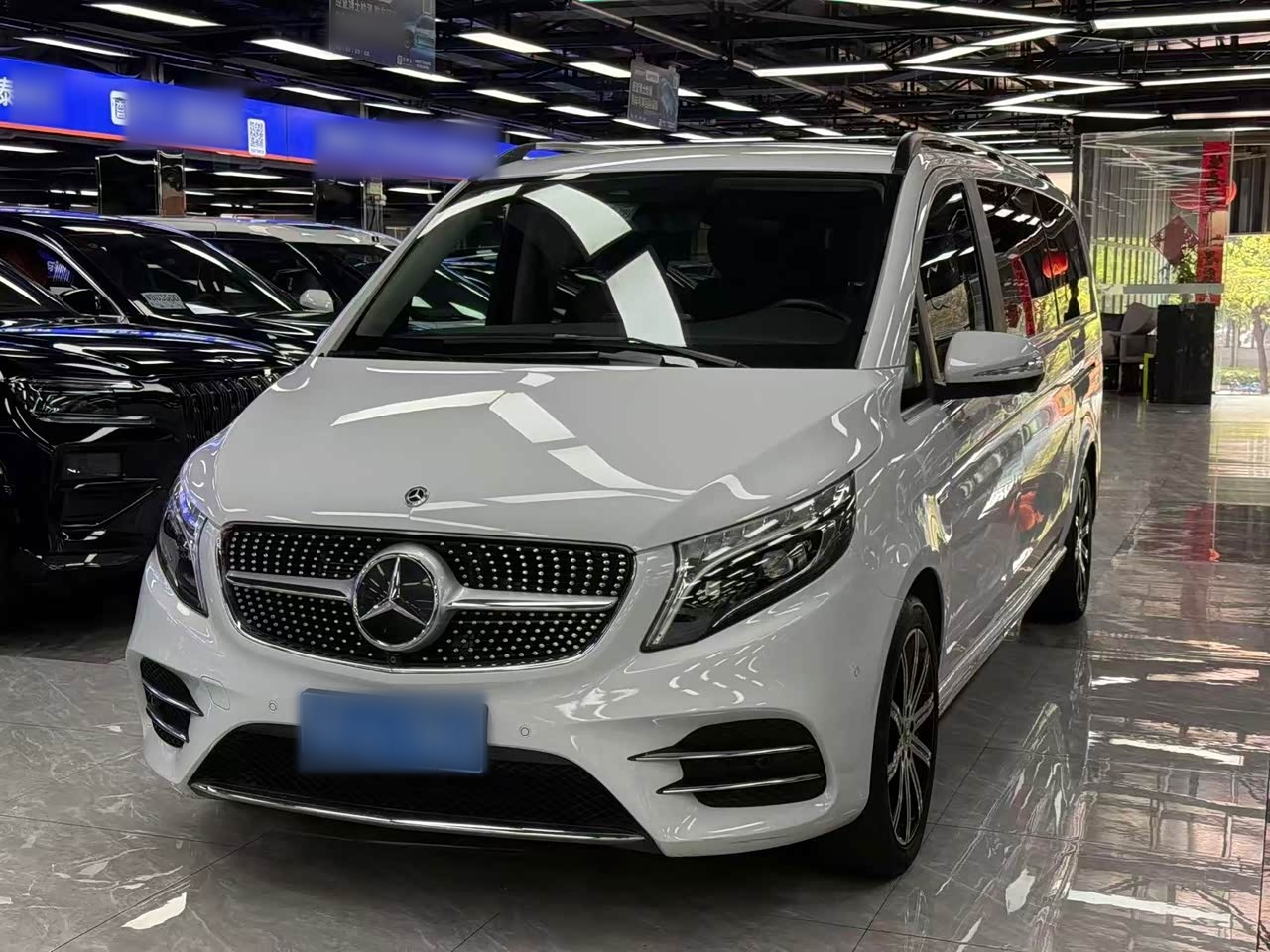 Mercedes-BenzV-Class 2022 V 260 L Long Wheelbase Luxury