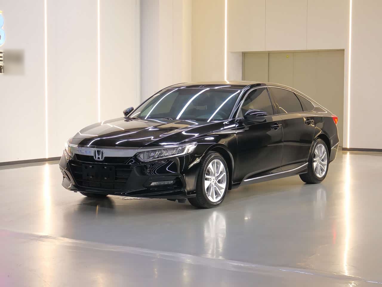 Accord 2018 260TURBO Elite China VI