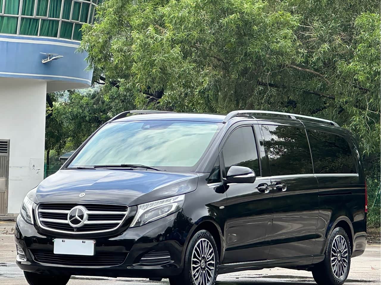 Mercedes-BenzV-Class 2018 V 260 L Premium Extended China V