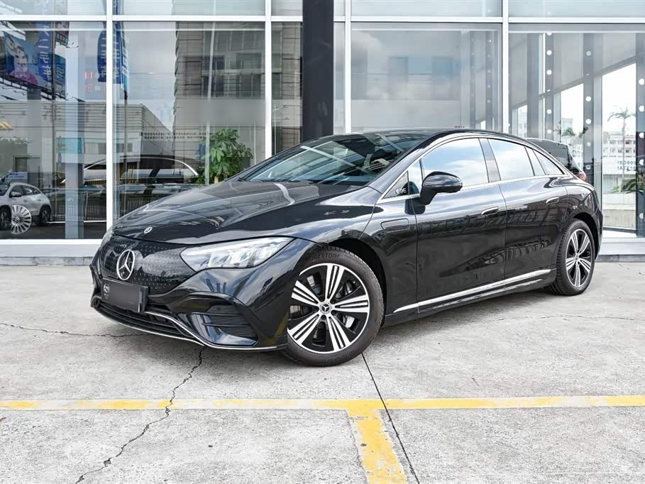 Mercedes-BenzEQE 2025 500 4MATIC