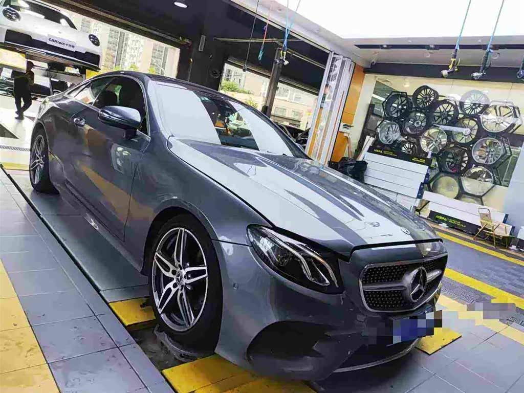Mercedes-BenzE-Class Imported 2017 E 200 Coupe