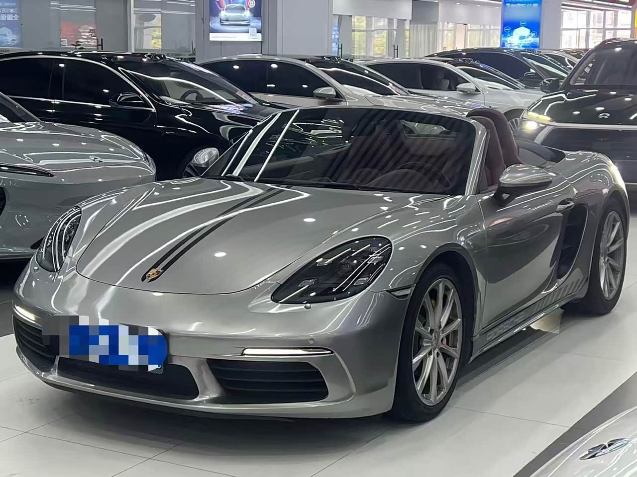 718 2016 Boxster 2.0T