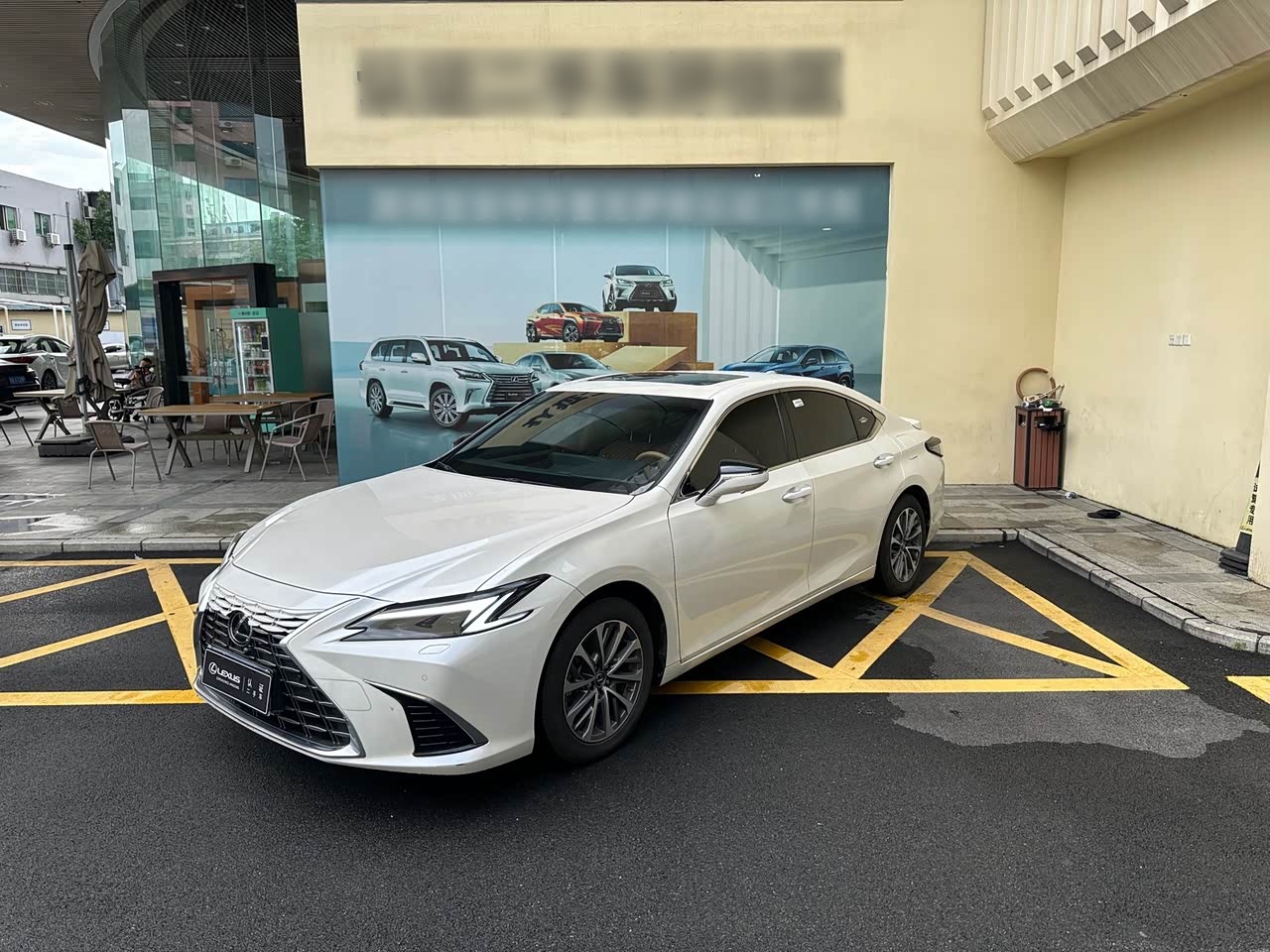 LexusES 2025 300h Exclusive