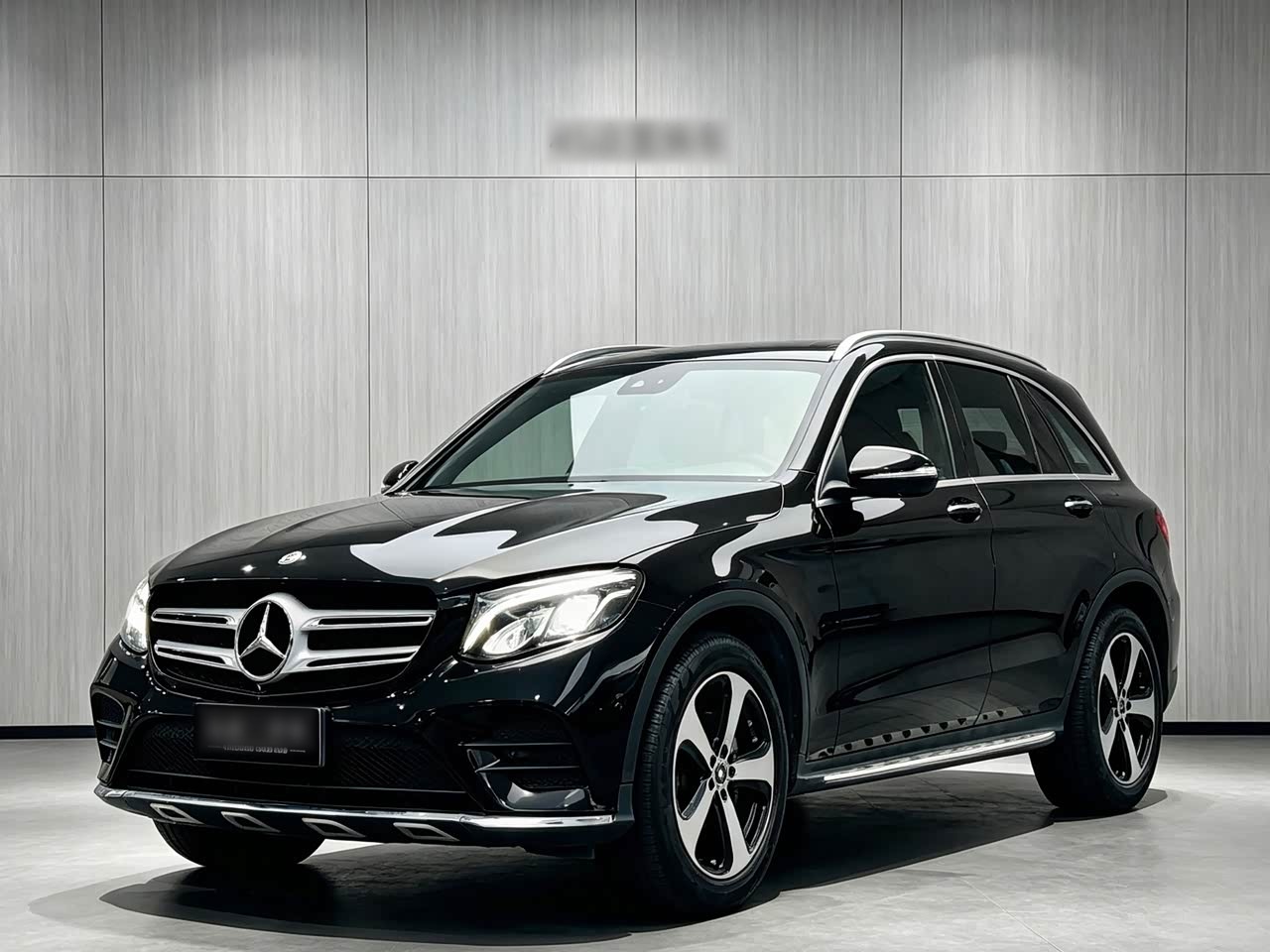 Mercedes-BenzGLC 2018 Facelift GLC 260 4MATIC Luxury