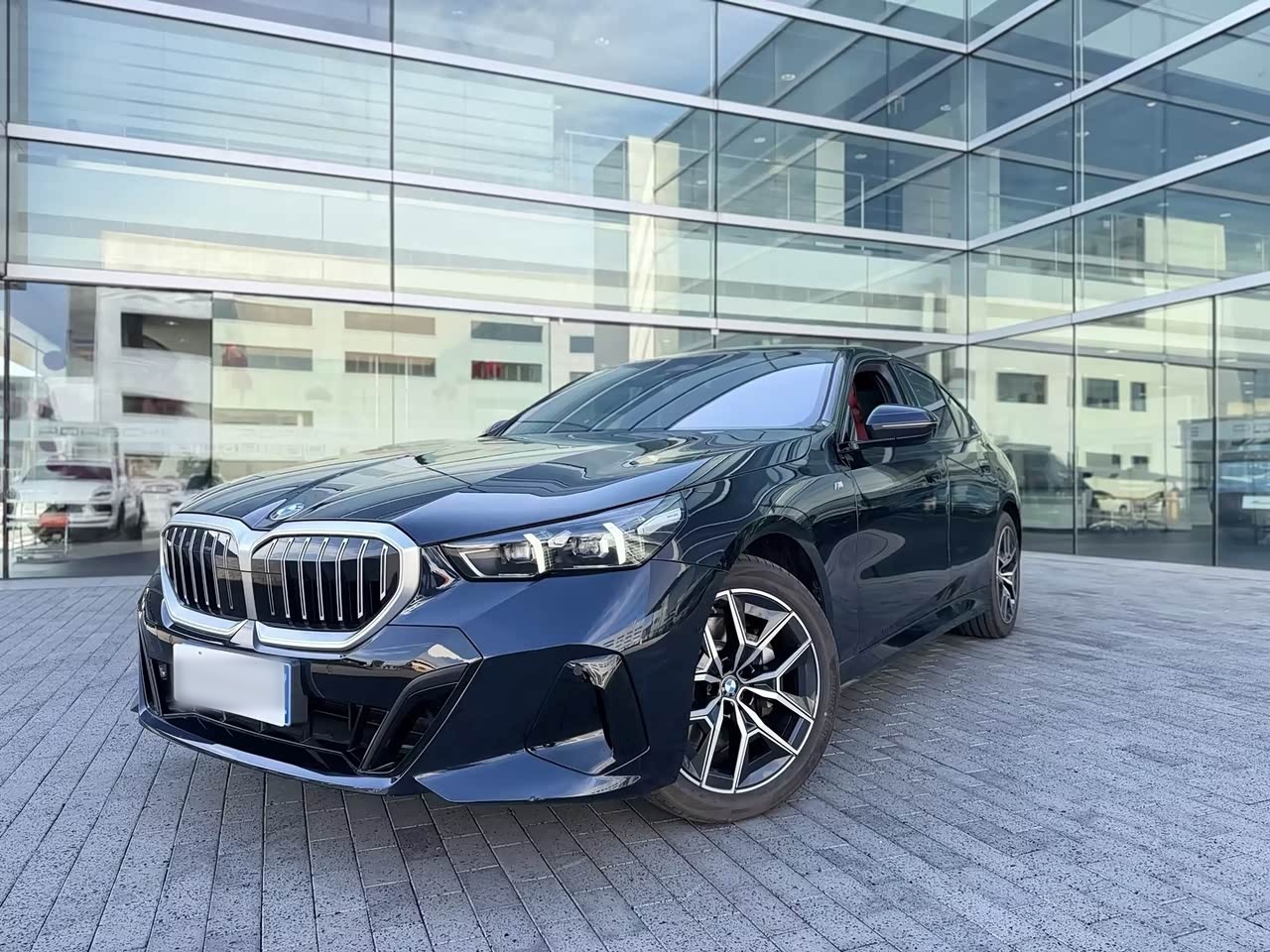 BMW5 Series Imported 2024 530i Leading M Sport Package