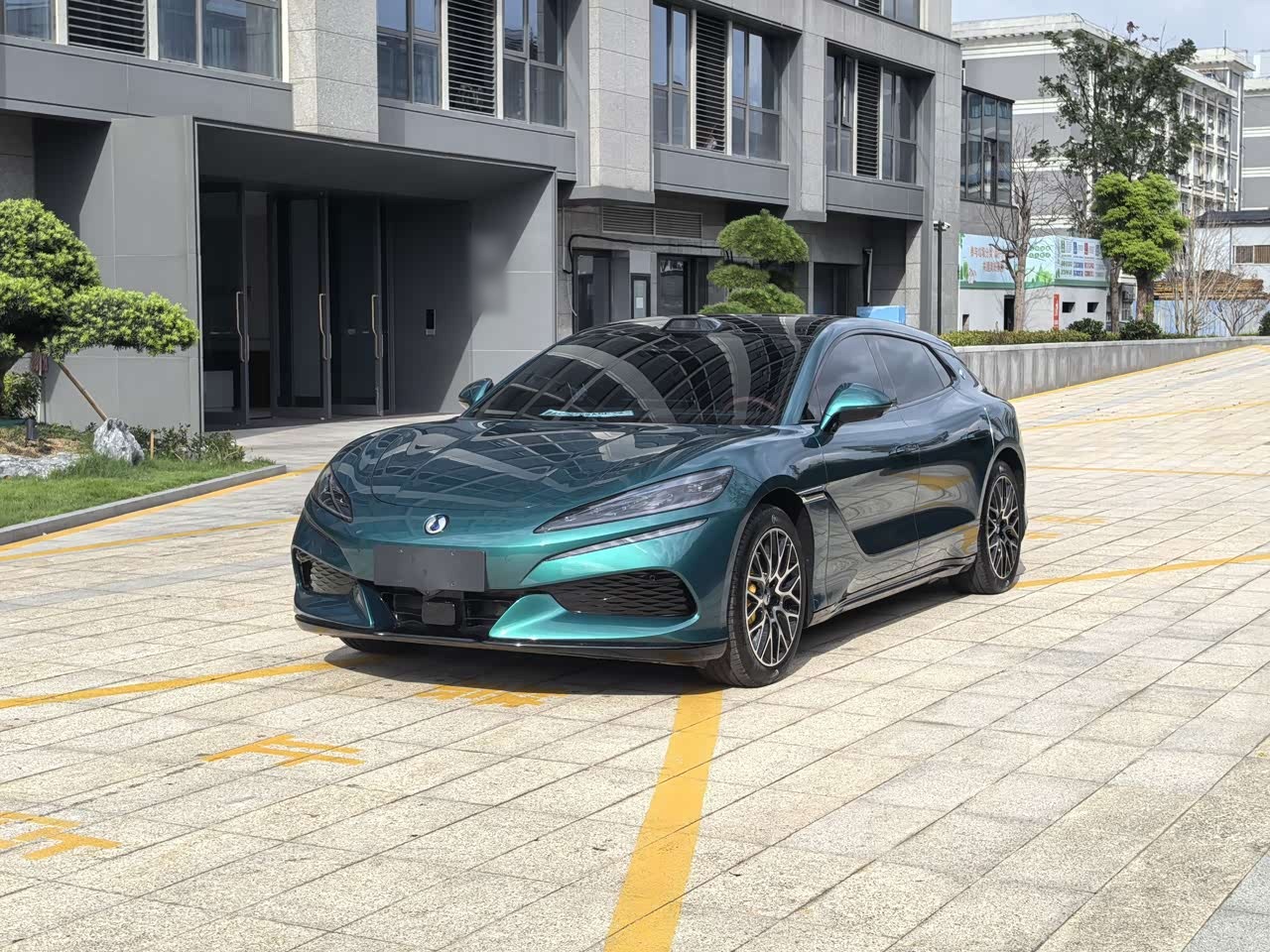 Z9GT 2026 Noble