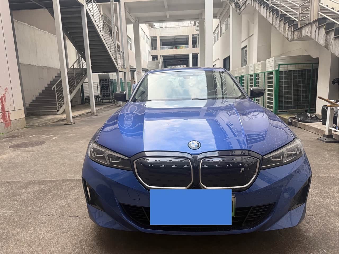 BMWi3 2023 eDrive 40 L M Night Package