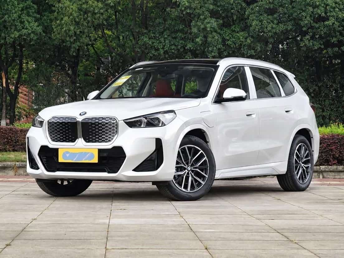 BMWiX1 2025 eDrive25L M Sport Package