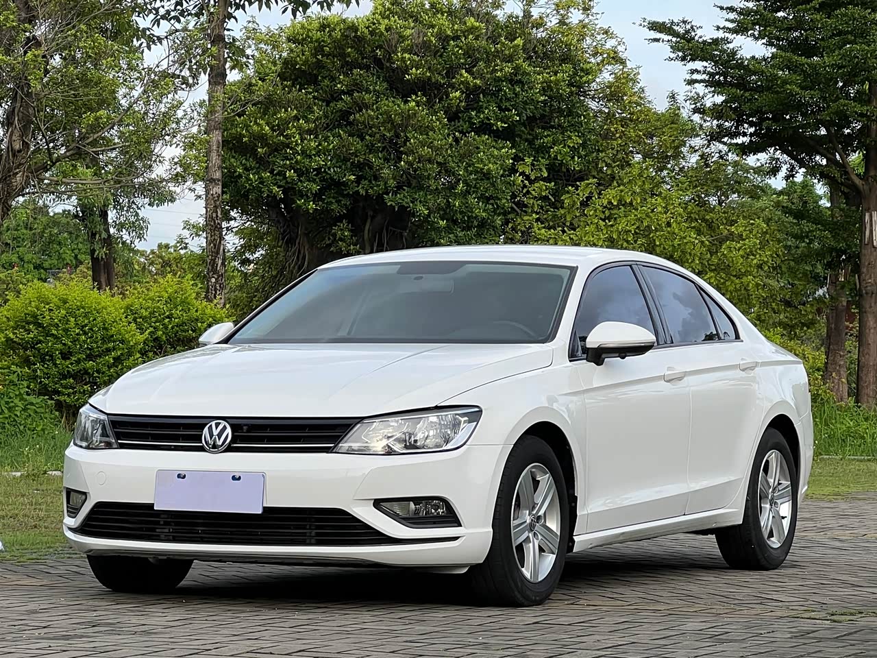 Lamando 2015 230TSI DSG