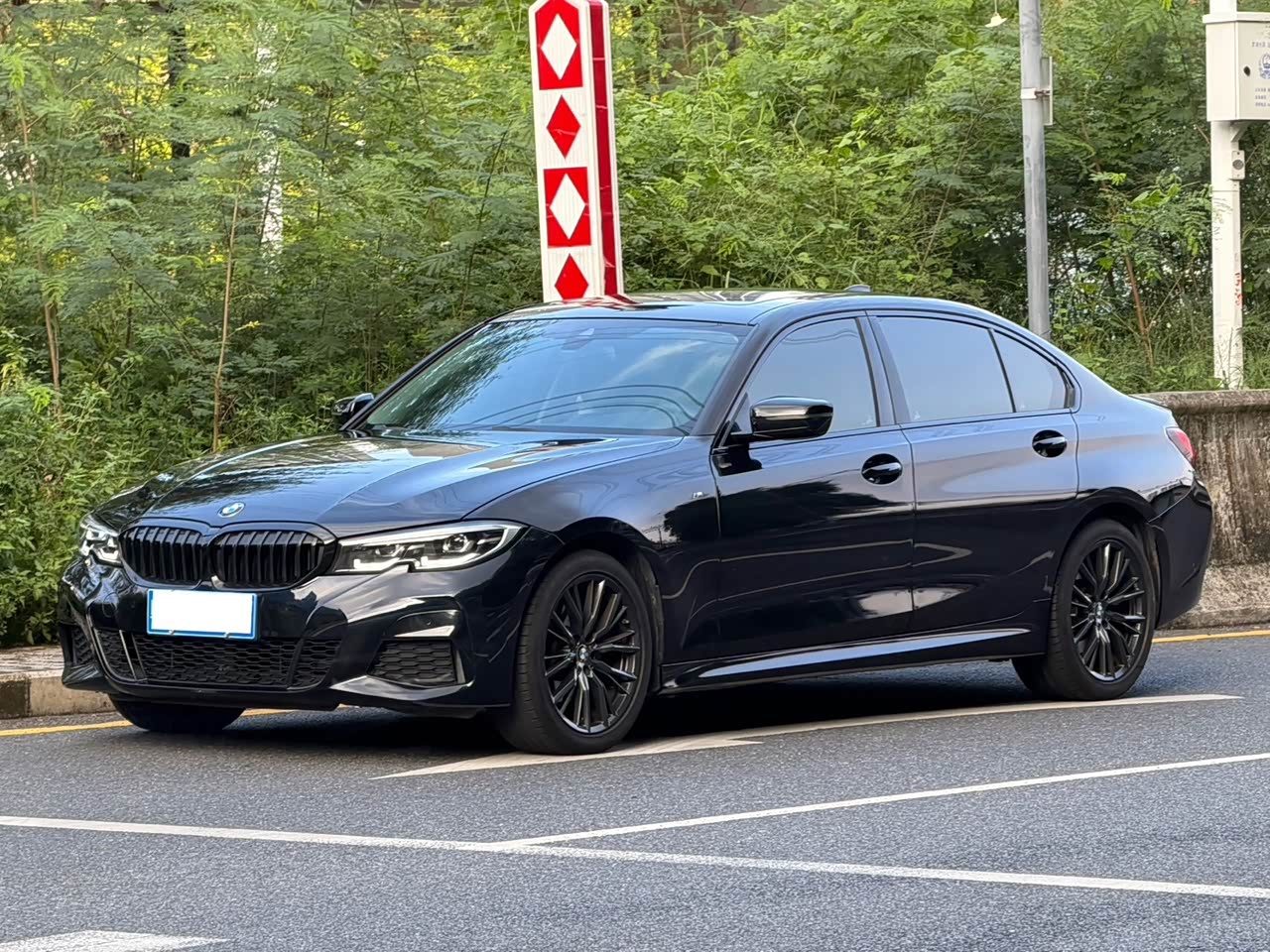 BMW3 Series 2022 325Li M M Sport Night Package