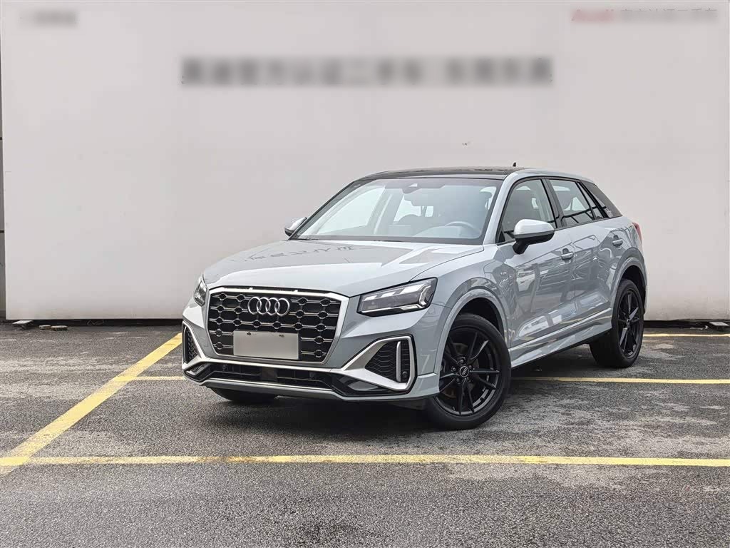 AudiQ2L 2024 35TFSI Progressive Dynamic
