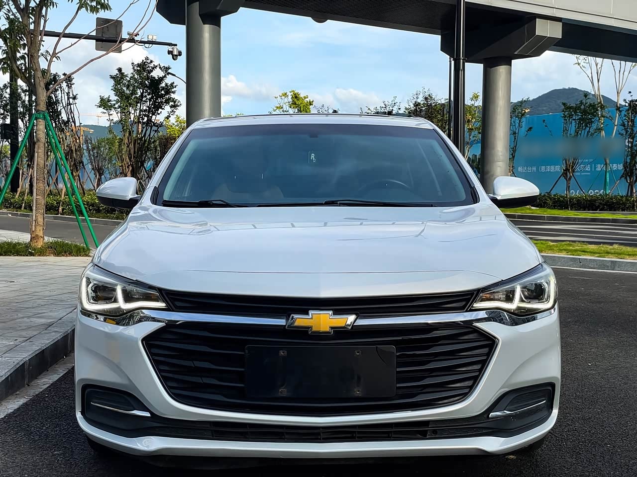 Cruze 2022 320 AT