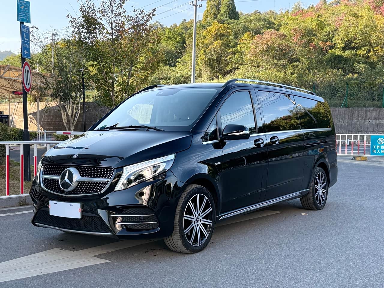 Mercedes-BenzV-Class 2022 V 260 L Long Wheelbase Luxury