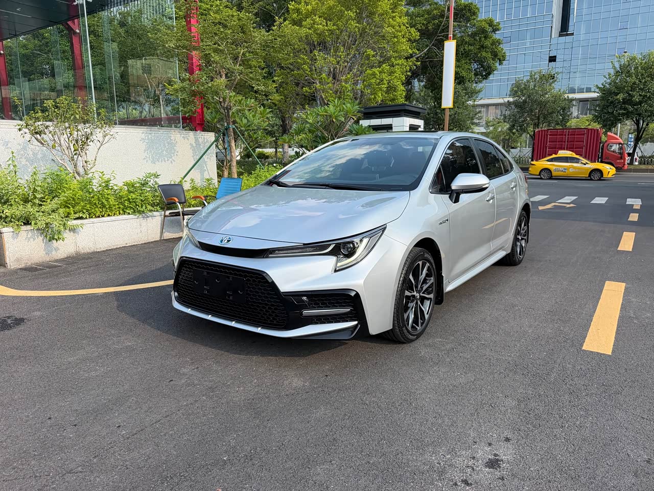 Levin 2021 Hybrid 1.8H E-CVTSport