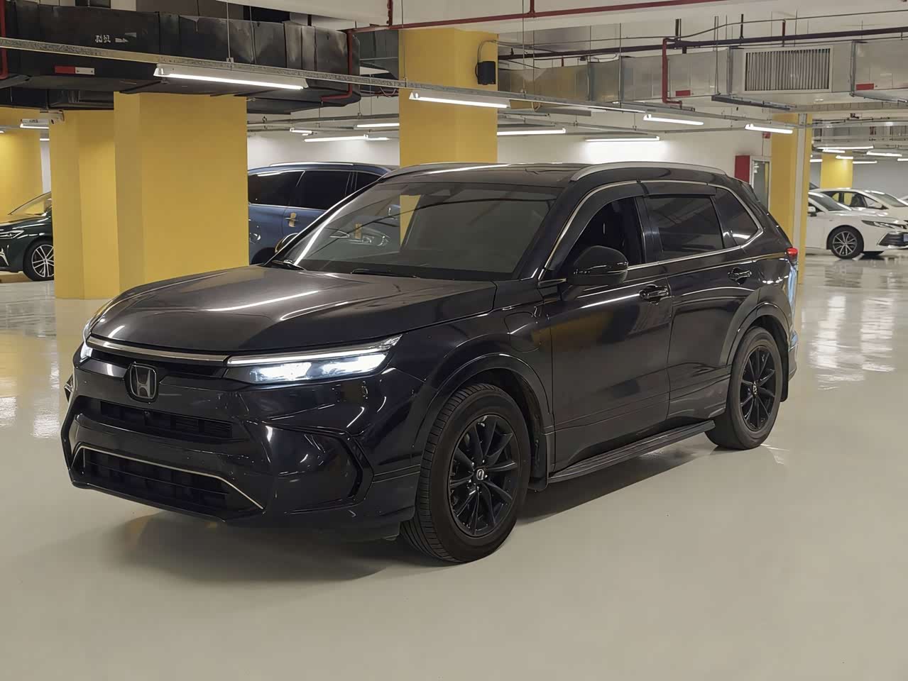 Breeze EV 2022 e:PHEV Premium
