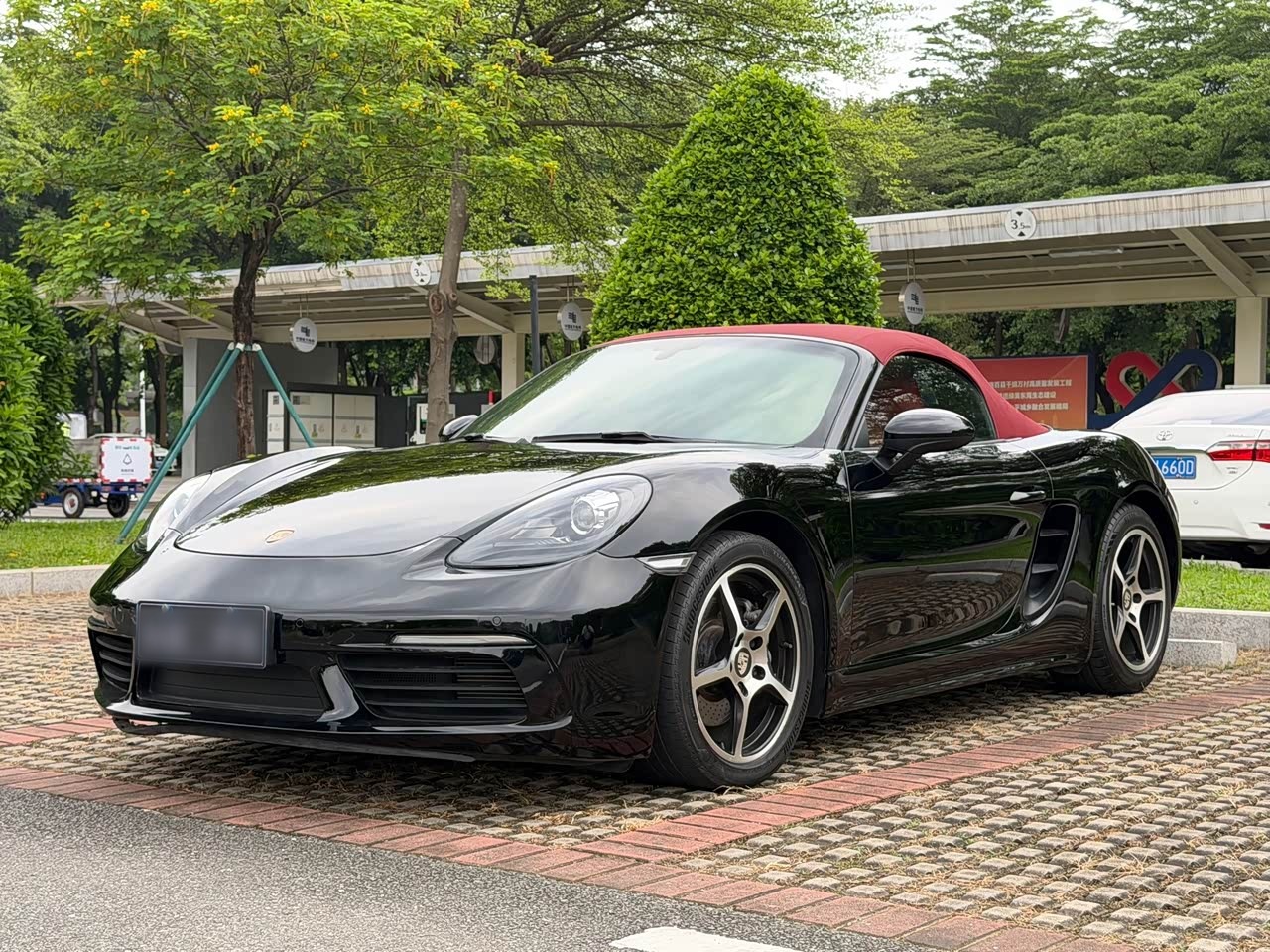 718 2018 Boxster 2.0T