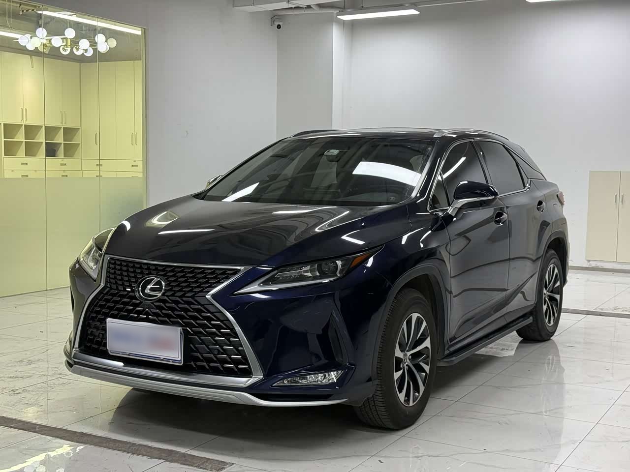 LexusRX 2020 300 RWD Elite China VI