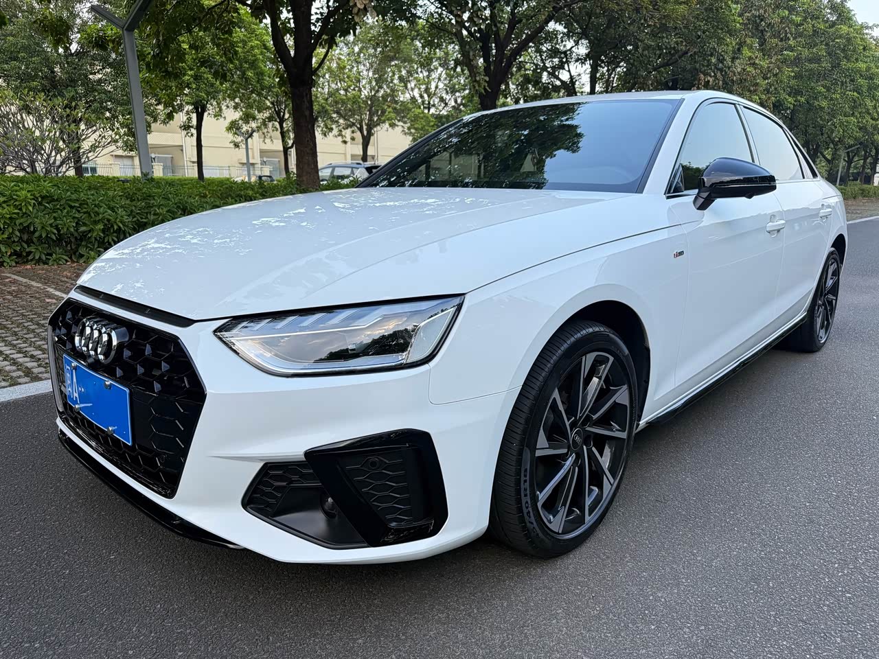 AudiA4L 2023 40 TFSI Luxury Dynamic