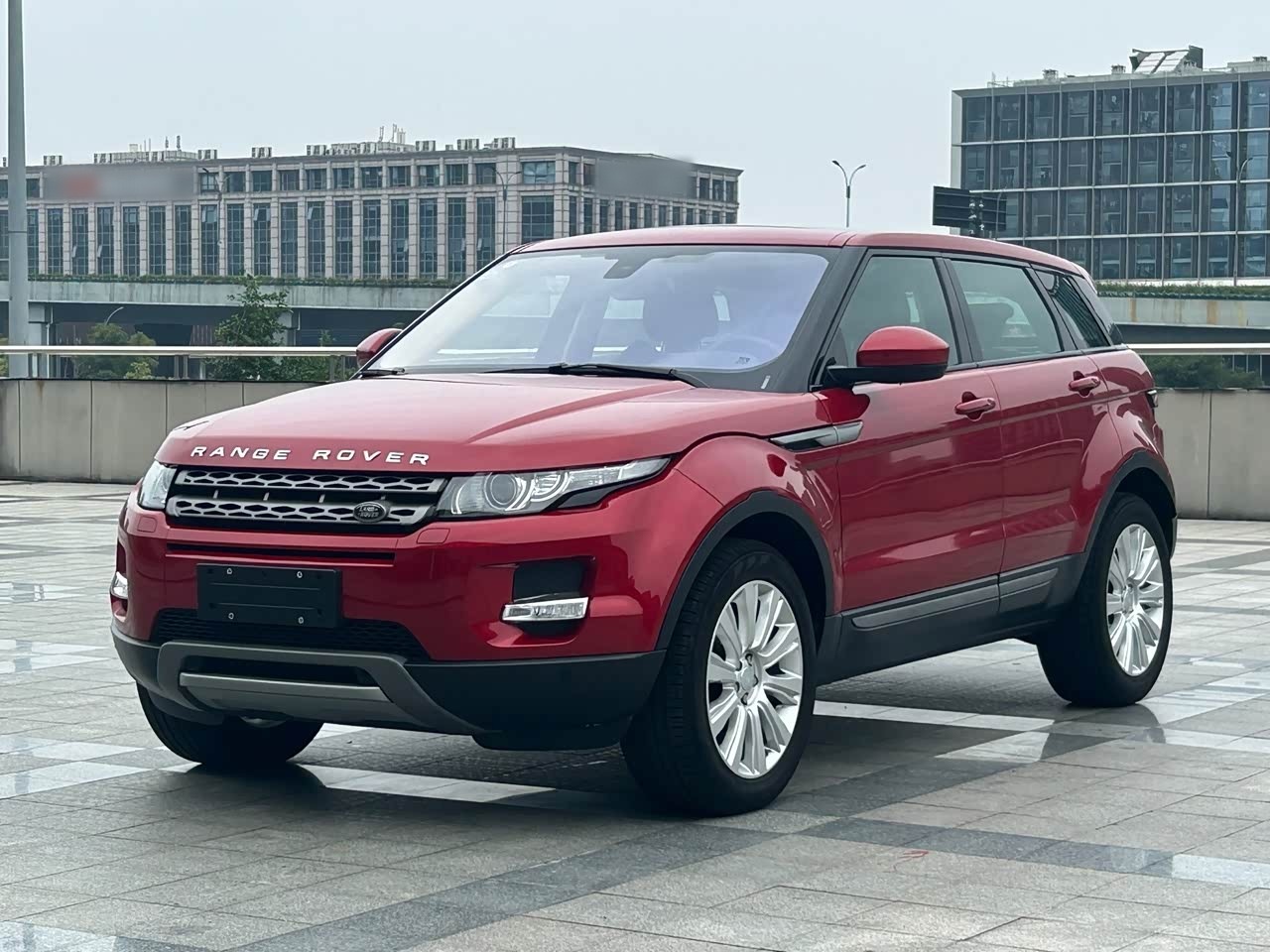 Range Rover Evoque 2015 2.0T 5-Door