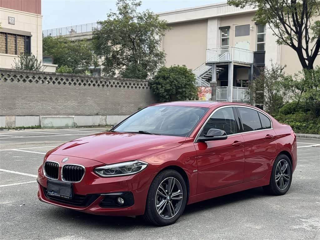 BMW1 Series 2018 118i Sport