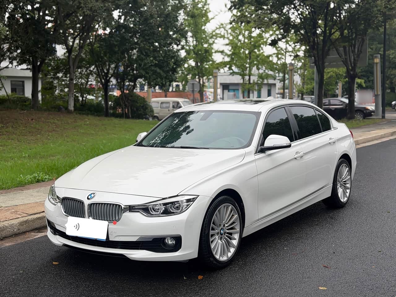 BMW3 Series 2015 320Li Fashion