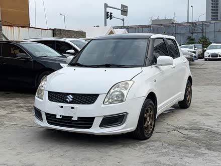 Swift 2014 1.3L MT Standard