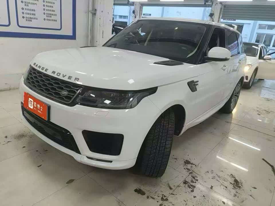 Range Rover Sport 2024 400PS Dynamic SE