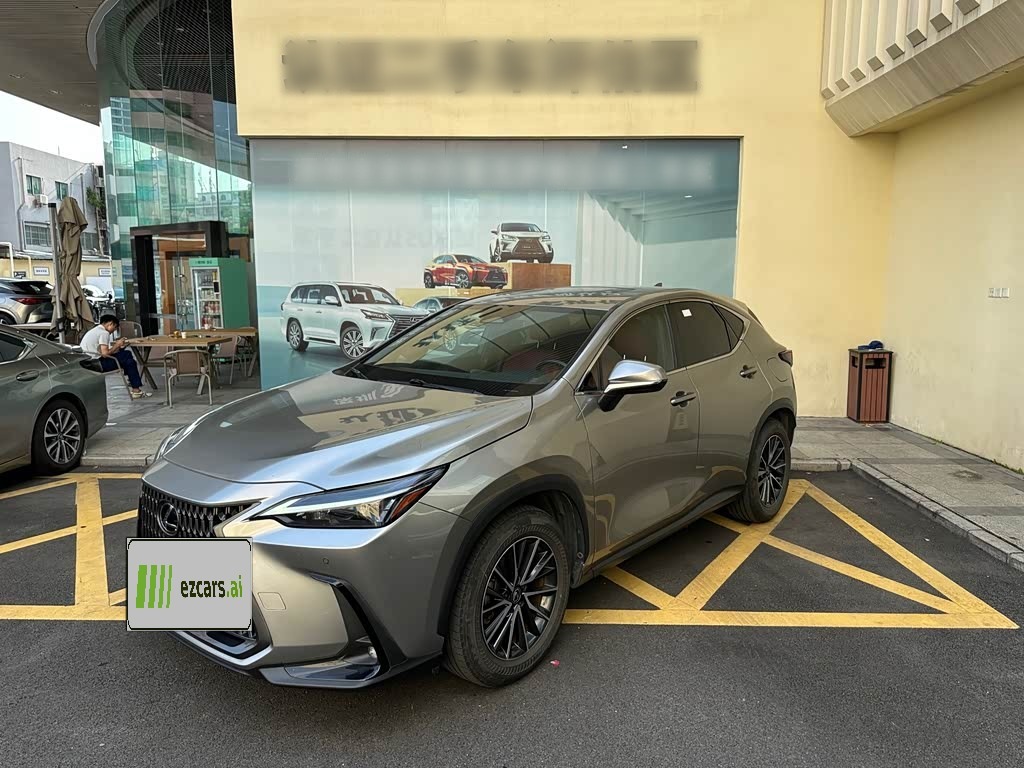 LexusNX EV 2023 400h+