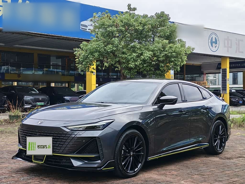 UNI-V 2022 1.5T Sport