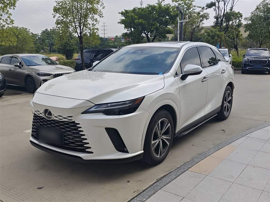 LexusRX 2025 300 AWD