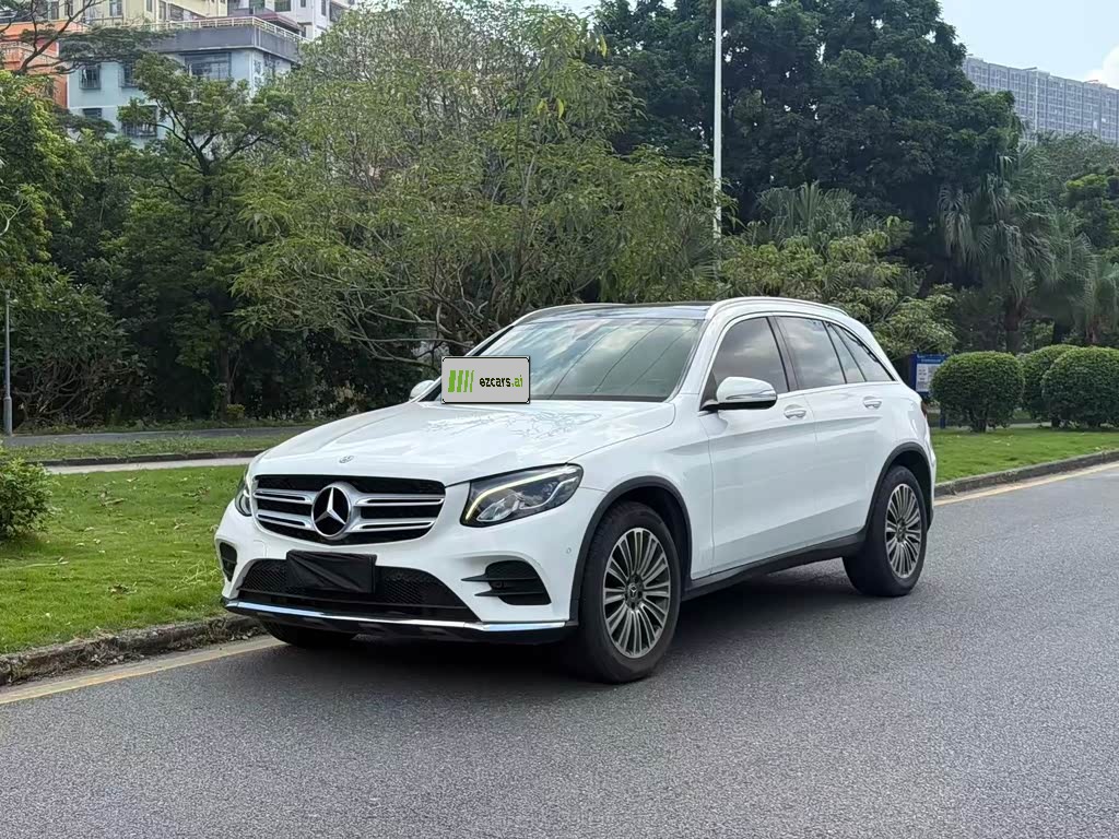 Mercedes-BenzGLC 2017 GLC 260 4MATIC Dynamic