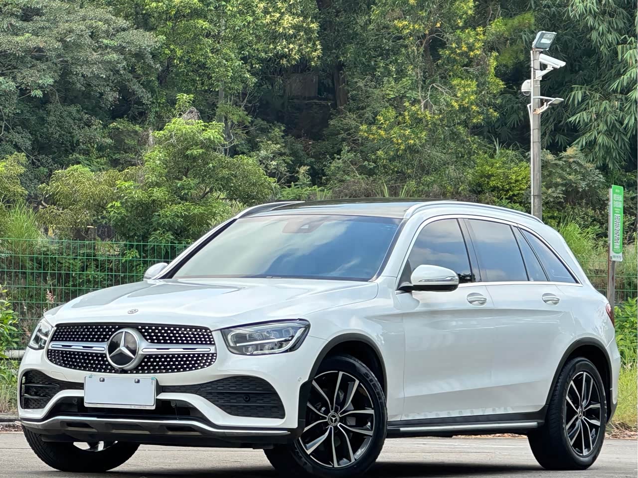 Mercedes-BenzGLC 2020 GLC 300 L 4MATIC Dynamic