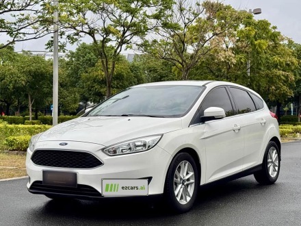 Focus 2015 Hatchback EcoBoost 180 AT Elite