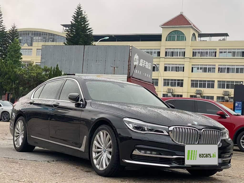 7 Series 2018 740Li Leading Excellence