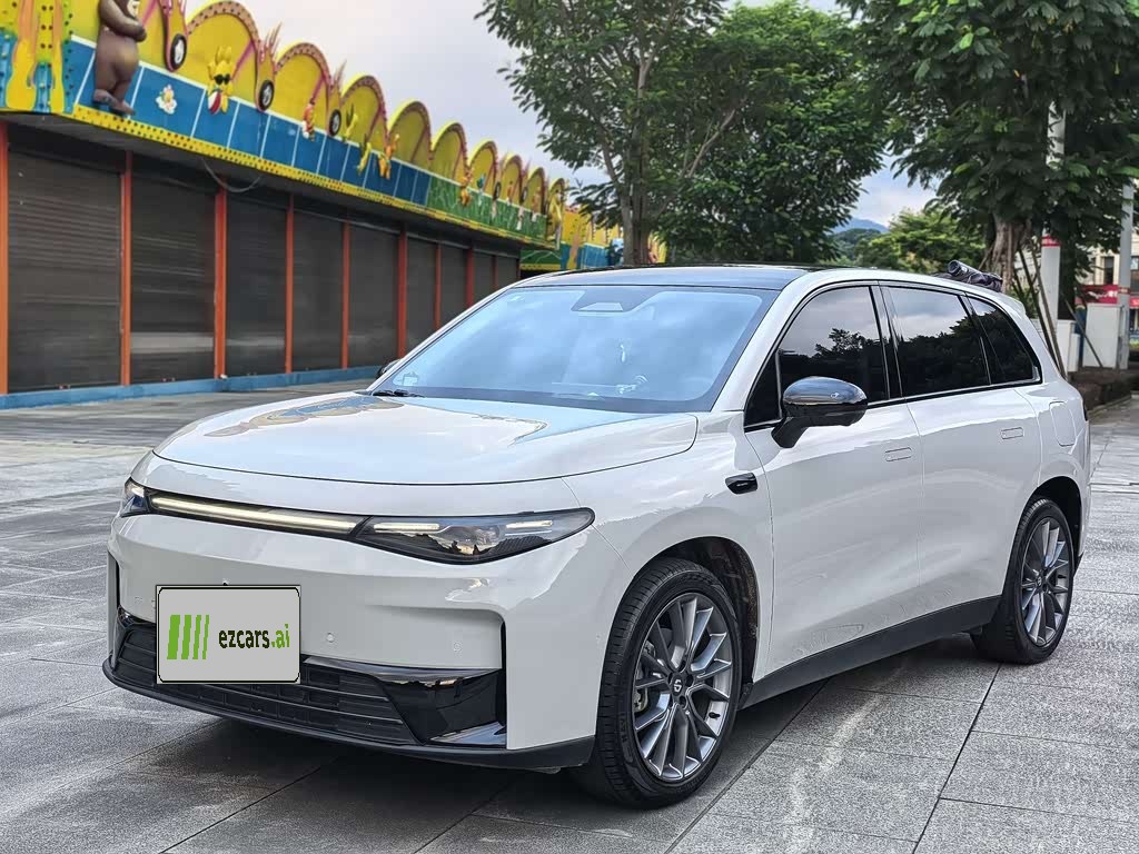 C10 2024 210 Smart