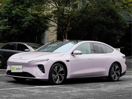 ET7 2024 75kWh Executive