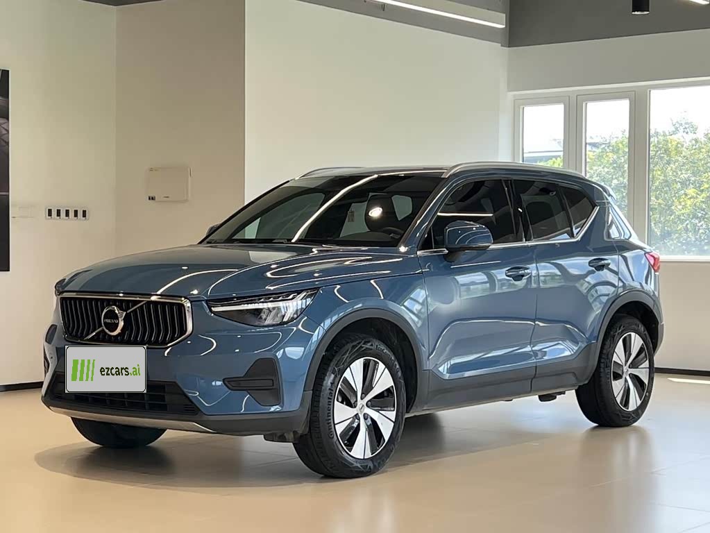 XC40 2024 B3 Luxury