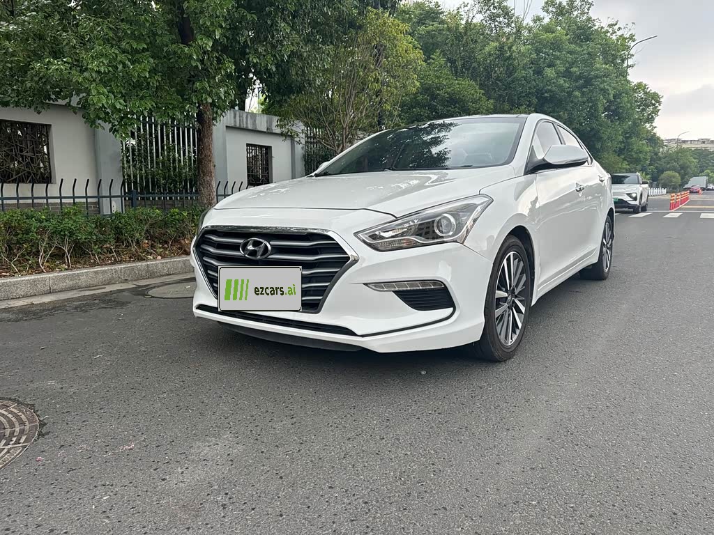 Mistra 2019 1.8L AT Smart GLS China VI
