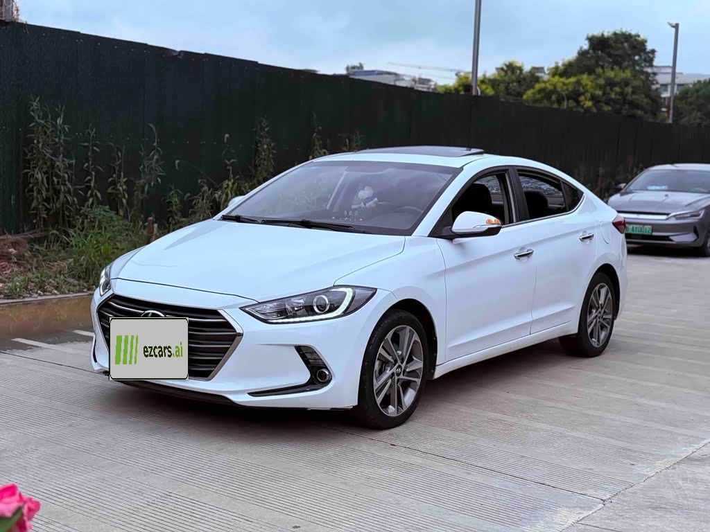 Elantra 2018 1.6L AT 15 Special