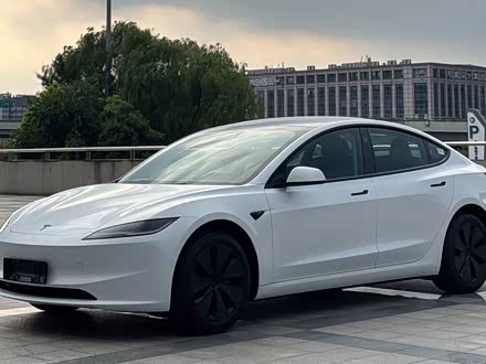 Model 3 2025 Long Range RWD