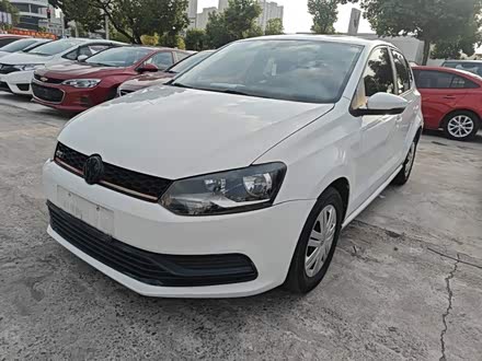 Polo 2016 1.4L AT