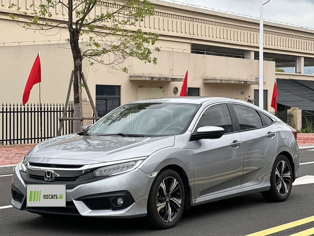 Civic 2016 220TURBO CVT