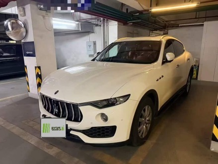 Levante 2016 3.0T Standard