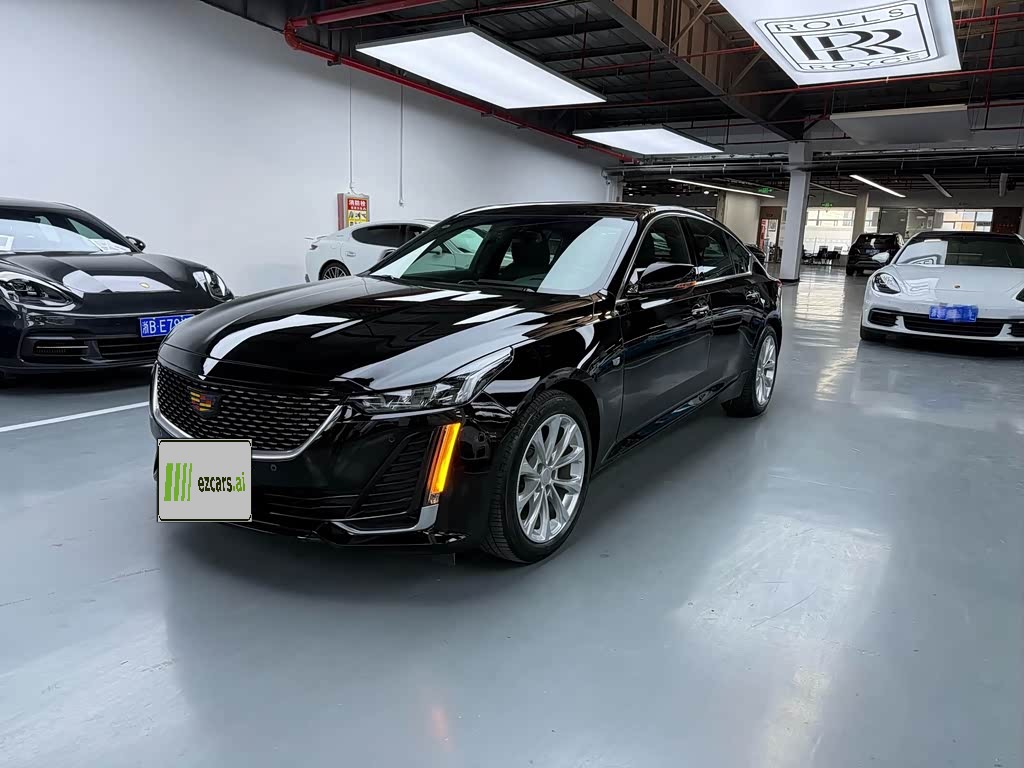CT5 2022 28T Luxury