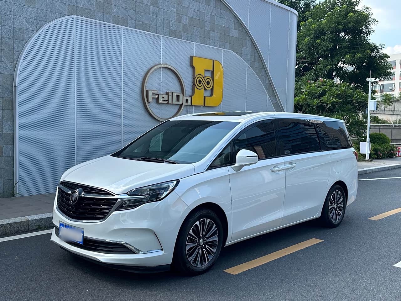 GL8 2021 652T Luxury