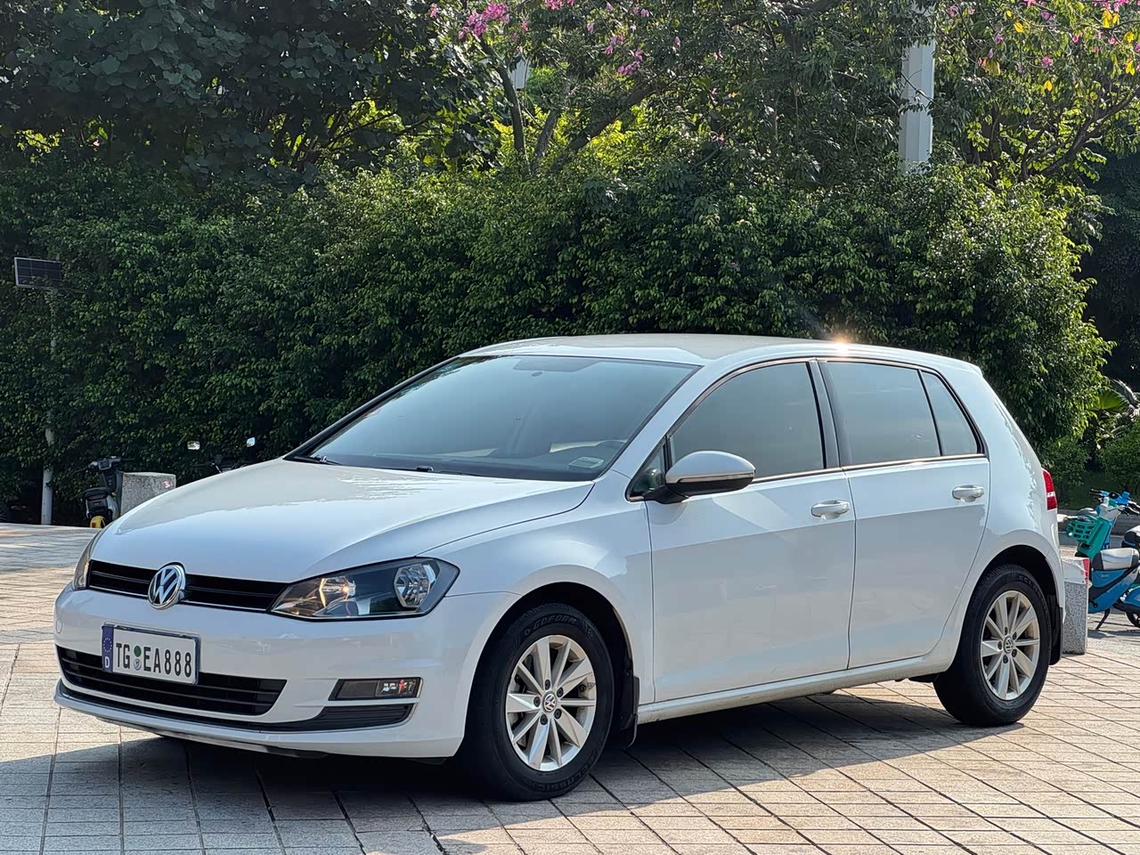 Golf 2016 1.6L AT Fashion