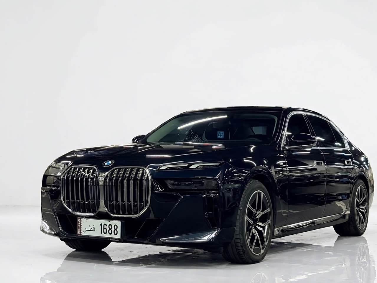 BMW7 Series 2023 735Li M Sport Package